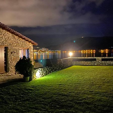The Little Stone House By The Lake Kastoria Eksteriør billede