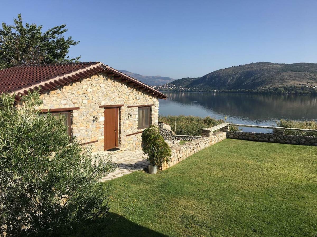 The Little Stone House By The Lake Kastoria Eksteriør billede